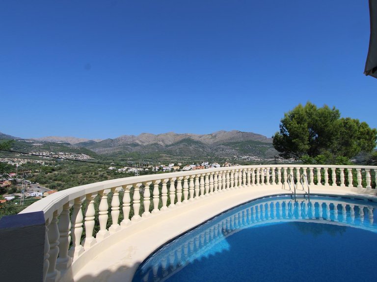 Villa for Sale in Inland Orba, Alicante 2