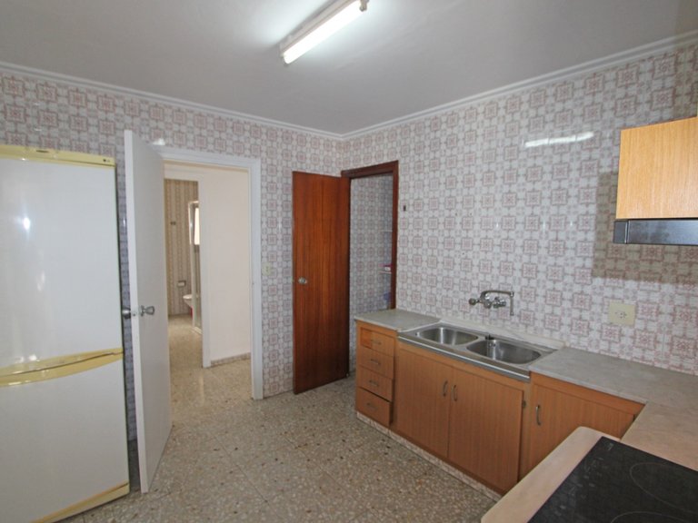 Villa for Sale in Inland Llosa De Camacho, Alicante 5