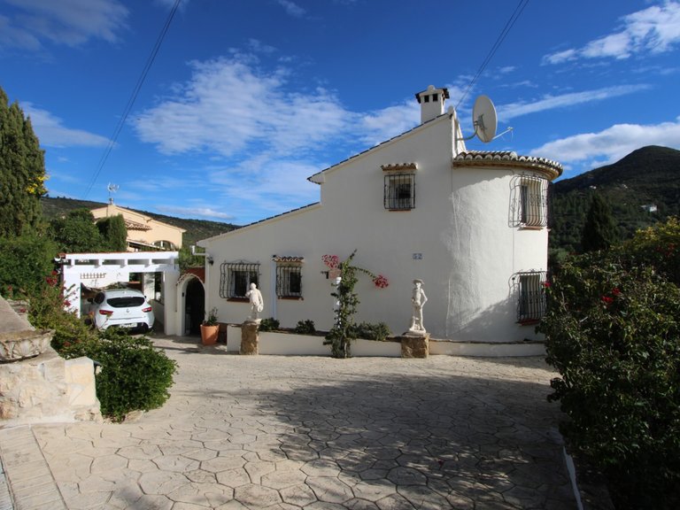Villa for Sale in Inland Alcalalí, Alicante 44