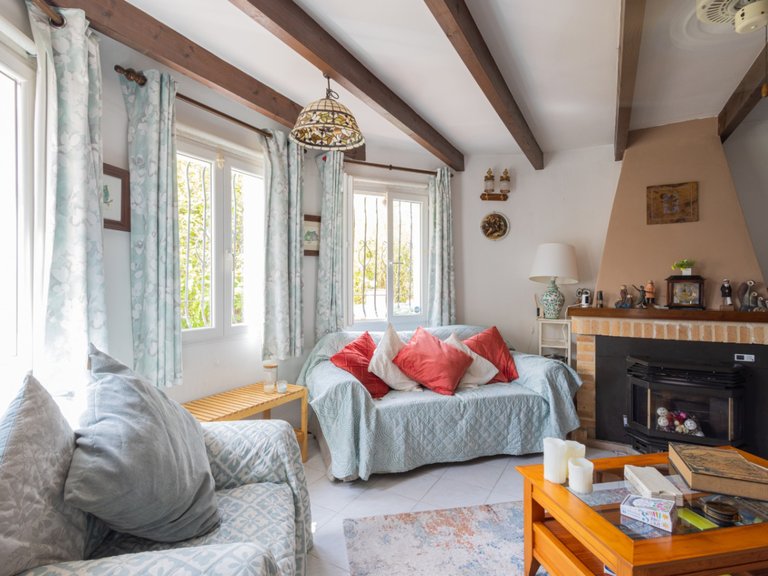 Villa for Sale in Inland Alcalalí, Alicante 5