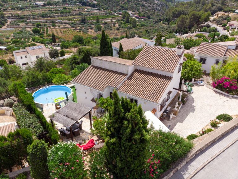 Villa for Sale in Inland Alcalalí, Alicante 37