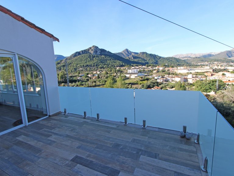 Villa for Sale in Inland Orba, Alicante 5