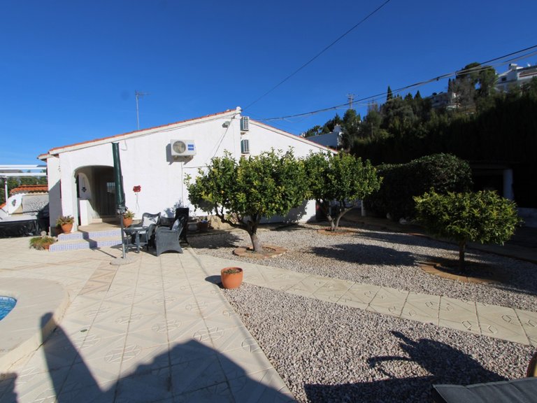 Villa for Sale in Inland Orba, Alicante 20