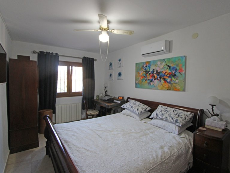 Villa for Sale in Inland Orba, Alicante 13