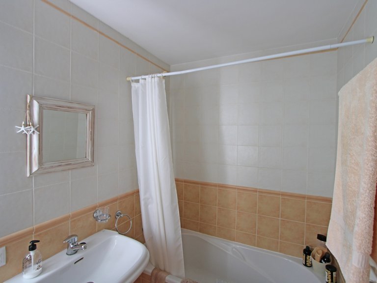 Villa for Sale in Inland Jalón, Alicante 19