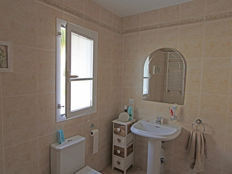 Villa for Sale in Inland Jalón, Alicante 12