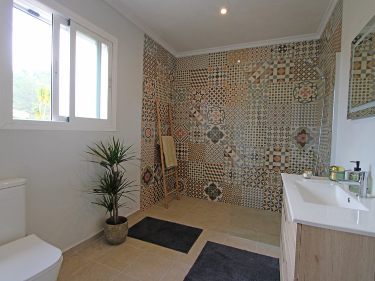 Villa for Sale in Inland Lliber, Alicante 15