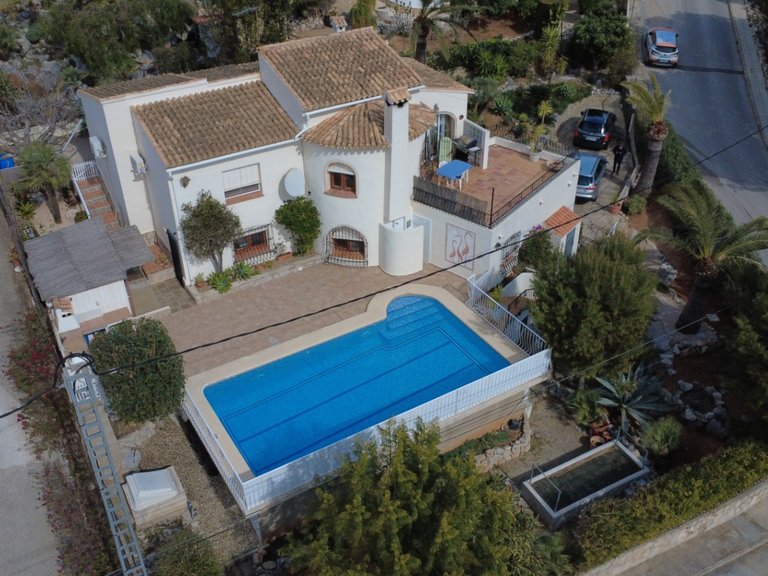 Villa for Sale in Inland Sanet Y Negrals, Alicante 28