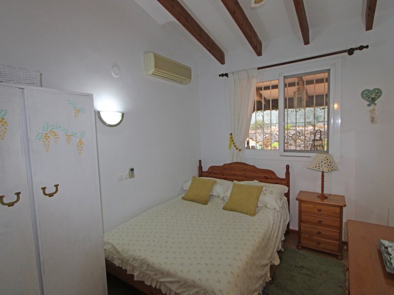 Villa for Sale in Inland Alcalalí, Alicante 12