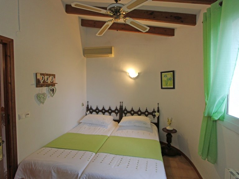 Villa for Sale in Inland Alcalalí, Alicante 13