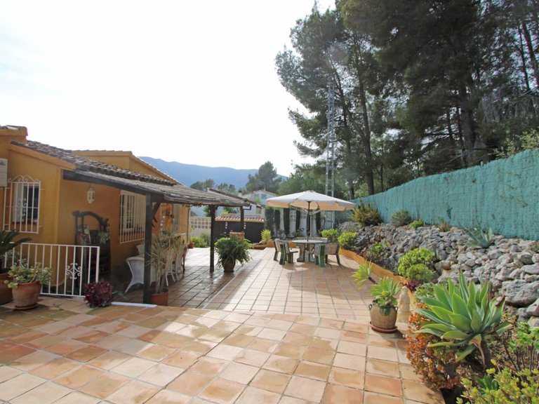 Villa for Sale in Inland Alcalalí, Alicante 22