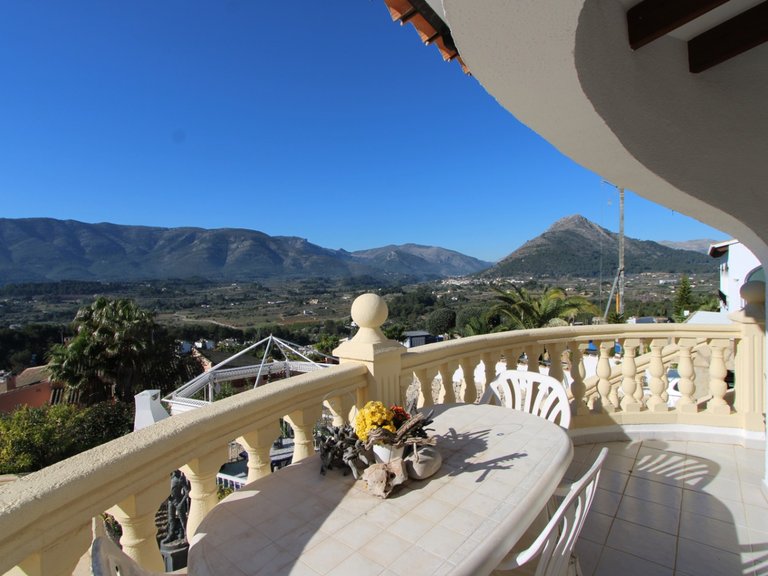 Villa for Sale in Inland Murla, Alicante 3