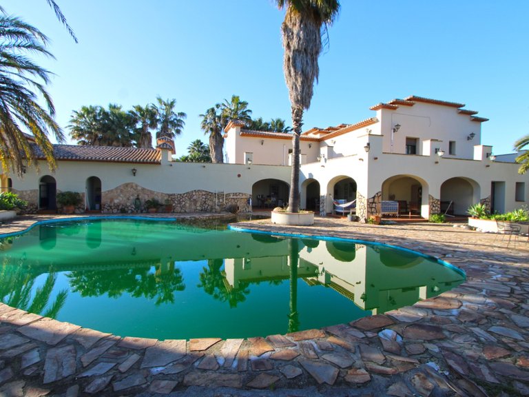 Villa for Sale in Inland Ondara, Alicante 45