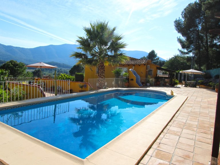 Villa for Sale in Inland Alcalalí, Alicante 25