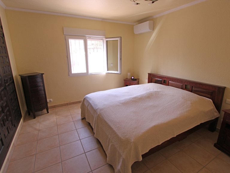 Villa for Sale in Inland Orba, Alicante 8