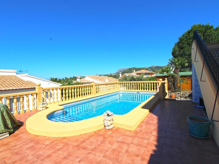 Villa for Sale in  El Ràfol D' Almúnia, Alicante 3