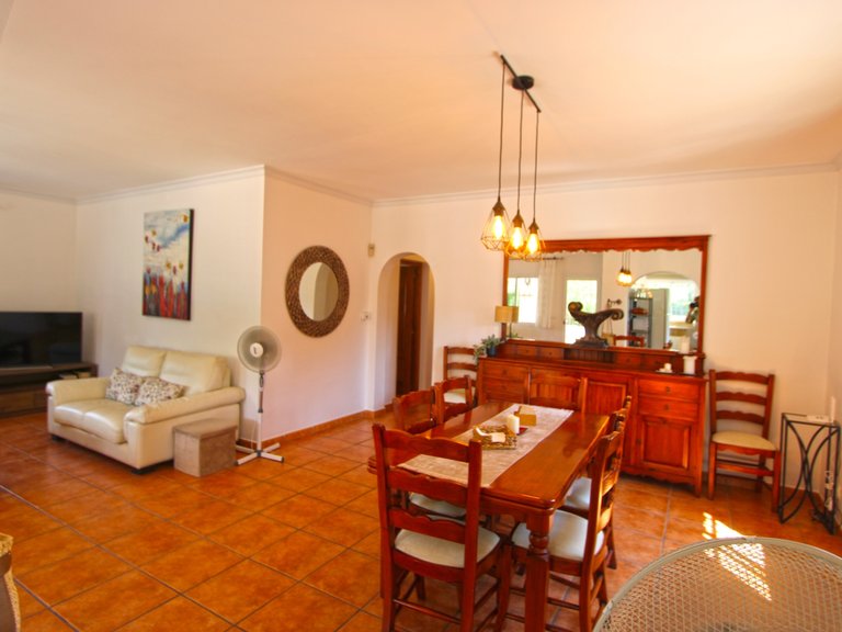 Villa for Sale in Inland Orba, Alicante 9