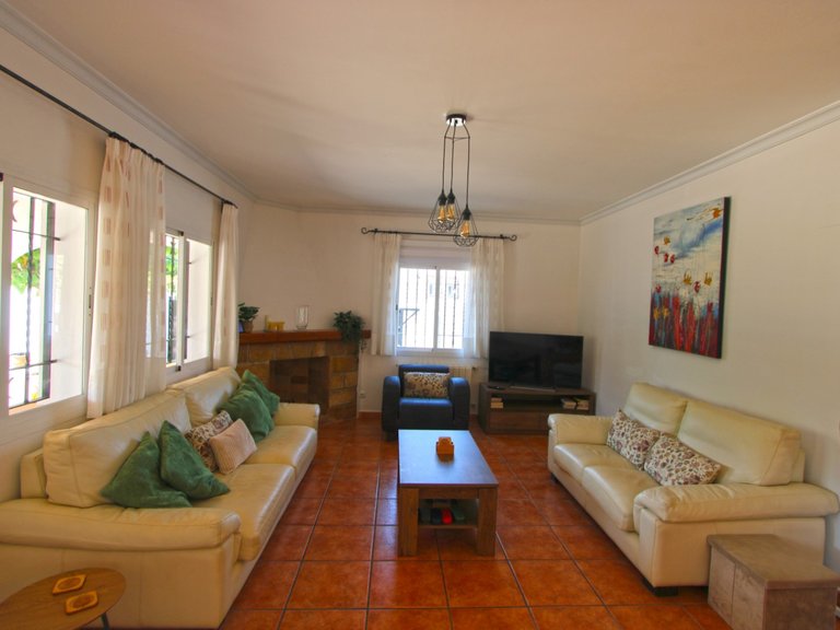 Villa for Sale in Inland Orba, Alicante 7