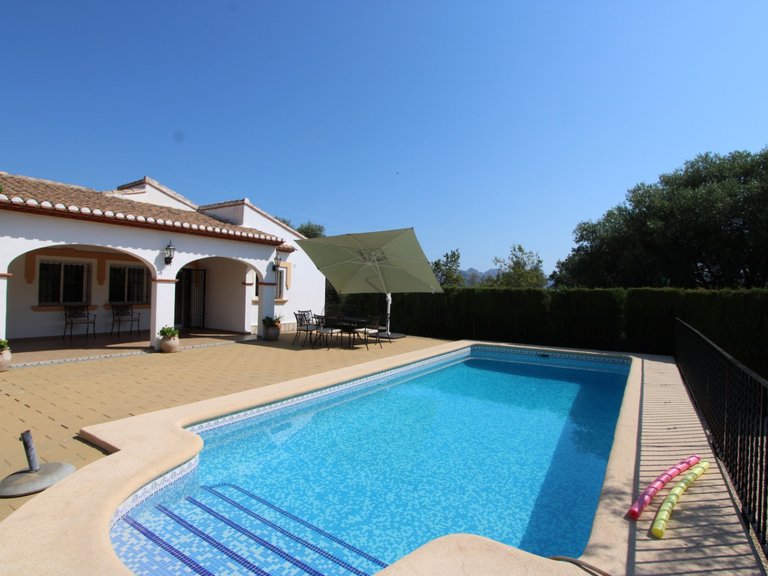 Villa for Sale in Inland Orba, Alicante 1