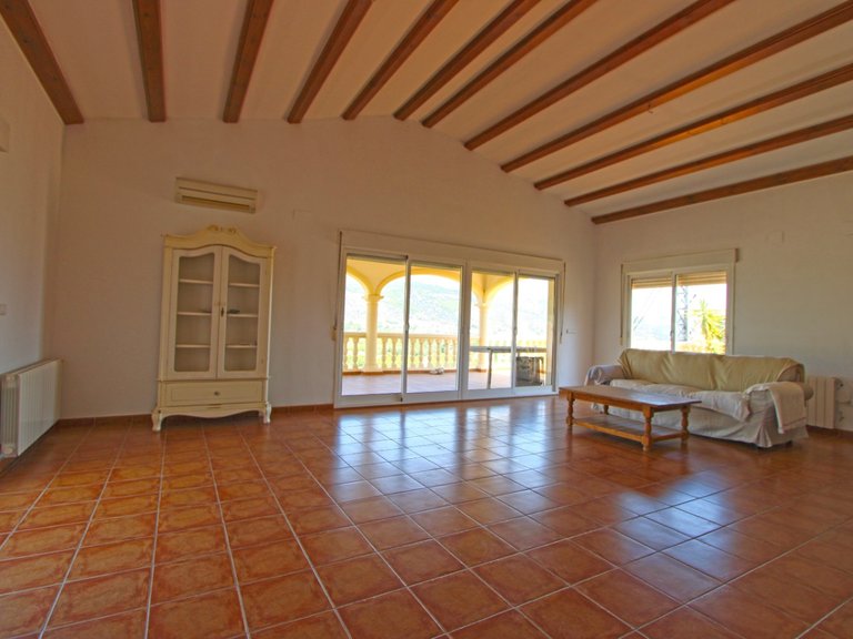 Villa for Sale in Inland Orba, Alicante 5
