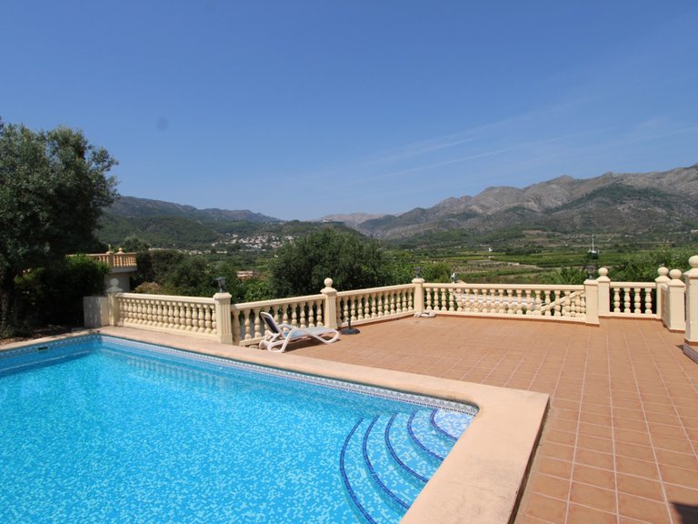 Villa for Sale in Inland Orba, Alicante 30