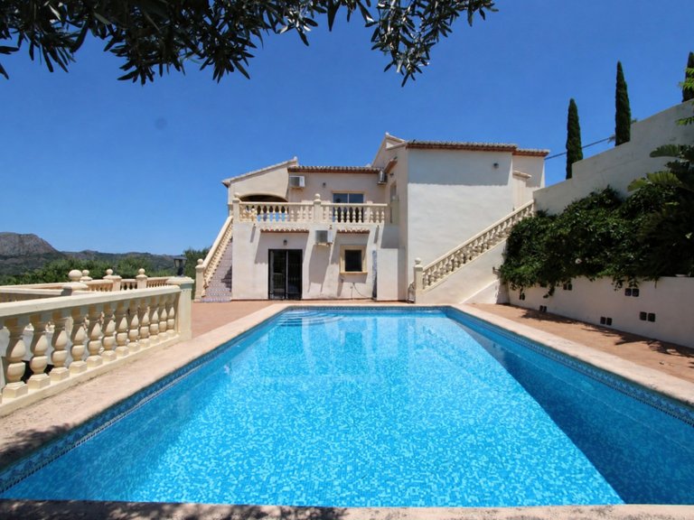 Villa for Sale in Inland Orba, Alicante 29