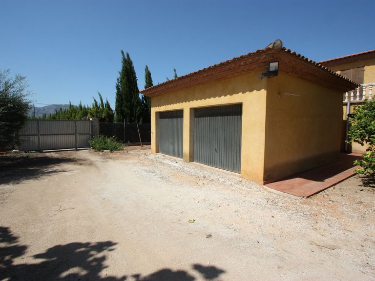 Villa for Sale in Inland Pedreguer, Alicante 25