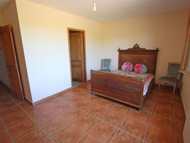 Villa for Sale in Inland Pedreguer, Alicante 9