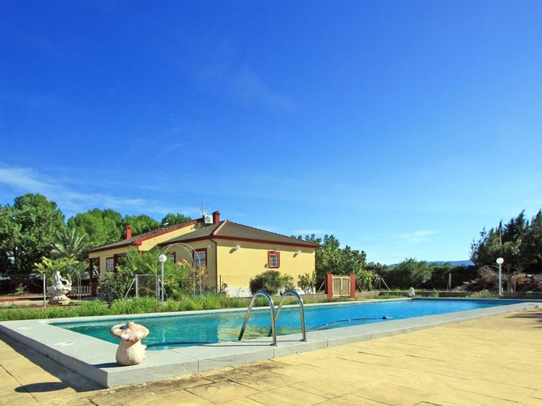 Villa for Sale in Costa Blanca Els Poblets, Alicante 1