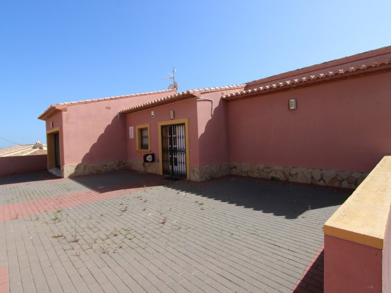 Villa for Sale in Inland Orba, Alicante 5