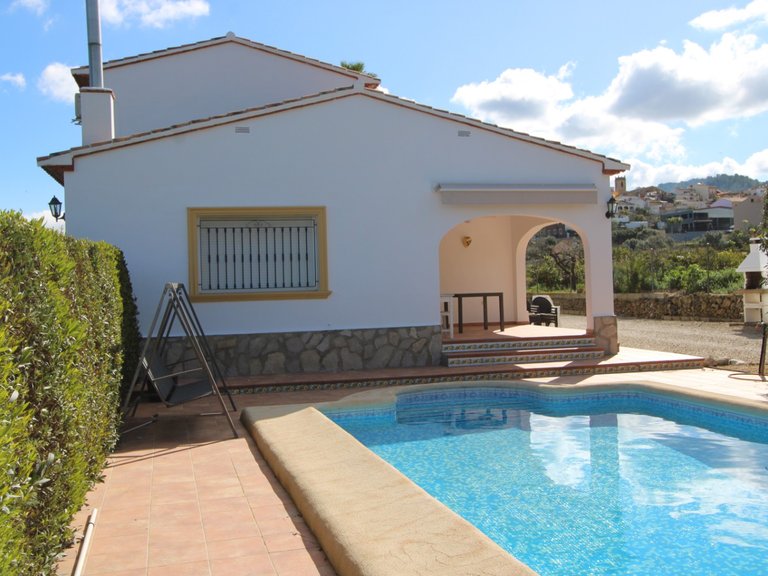 Villa for Sale in Inland Benidoleig, Alicante 4