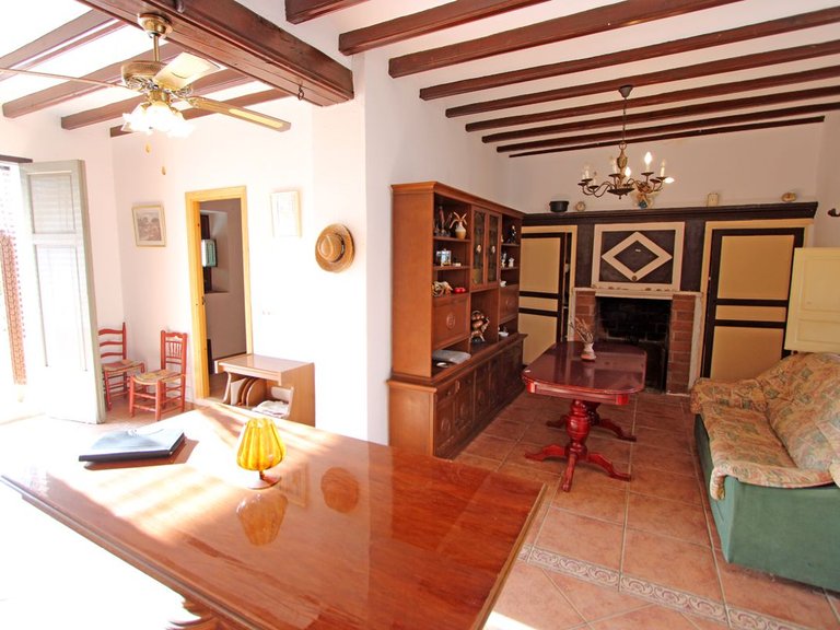 Villa for Sale in Inland Ondara, Alicante 5