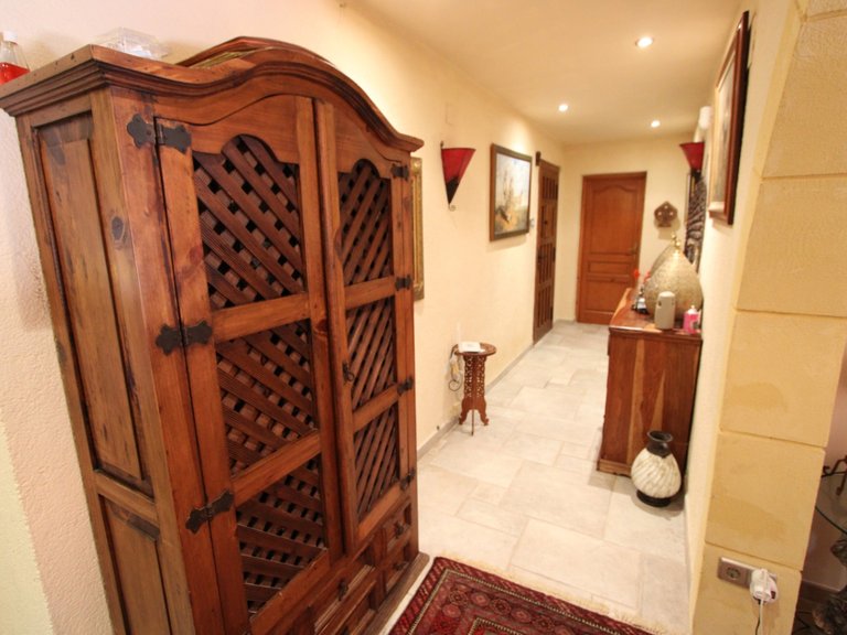 Villa for Sale in Inland Orba, Alicante 9