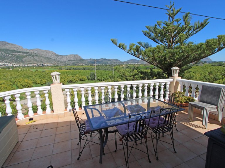 Villa for Sale in Inland Orba, Alicante 4