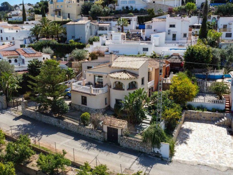 Villa for Sale in Inland Orba, Alicante 1