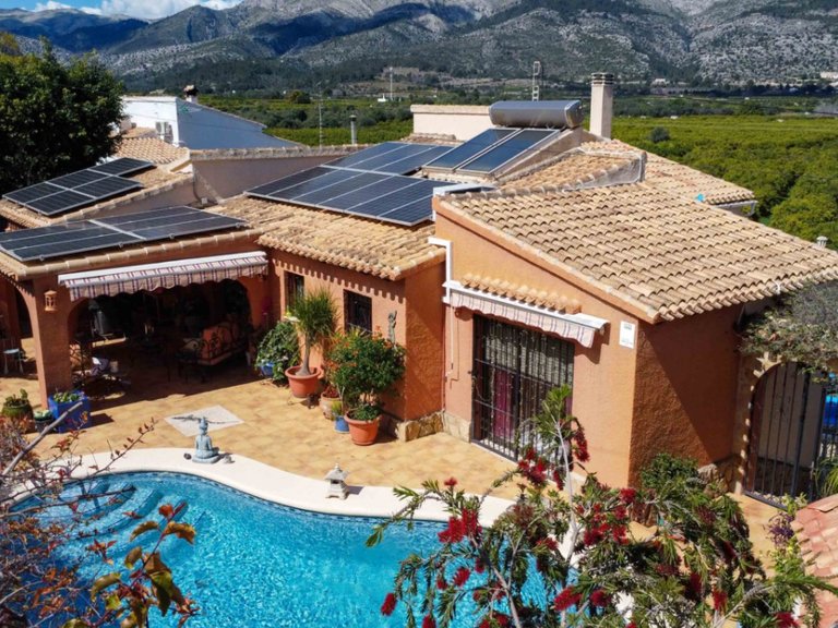 Villa for Sale in Inland Orba, Alicante 2