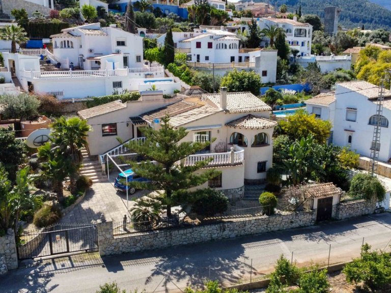 Villa for Sale in Inland Orba, Alicante 41