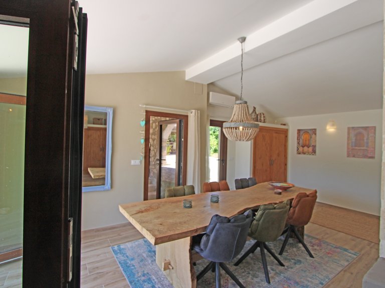 Villa for Sale in Inland Alcalalí, Alicante 5