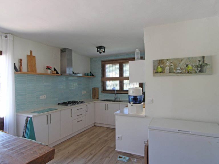 Villa for Sale in Inland Alcalalí, Alicante 14