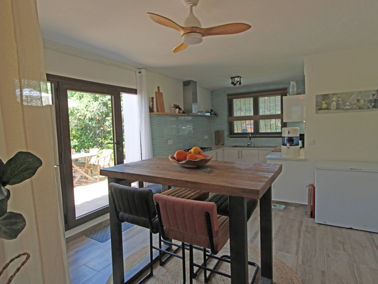 Villa for Sale in Inland Alcalalí, Alicante 13