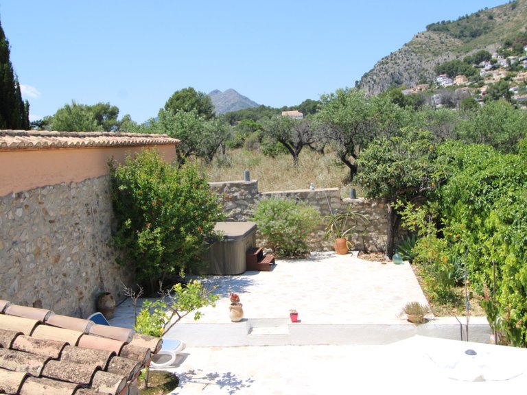 Villa for Sale in Inland Alcalalí, Alicante 29