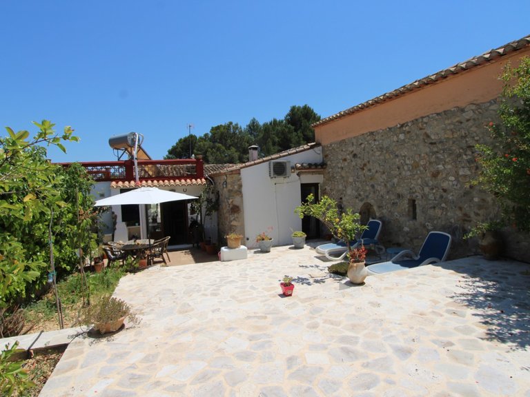 Villa for Sale in Inland Alcalalí, Alicante 30