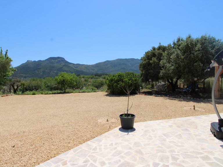 Villa for Sale in Inland Alcalalí, Alicante 32