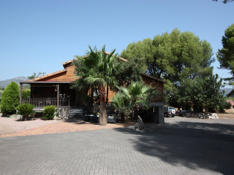 Villa for Sale in Inland Orba, Alicante 1