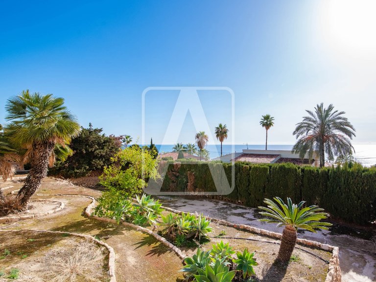 Villa for Sale in Calpe, Alicante 12