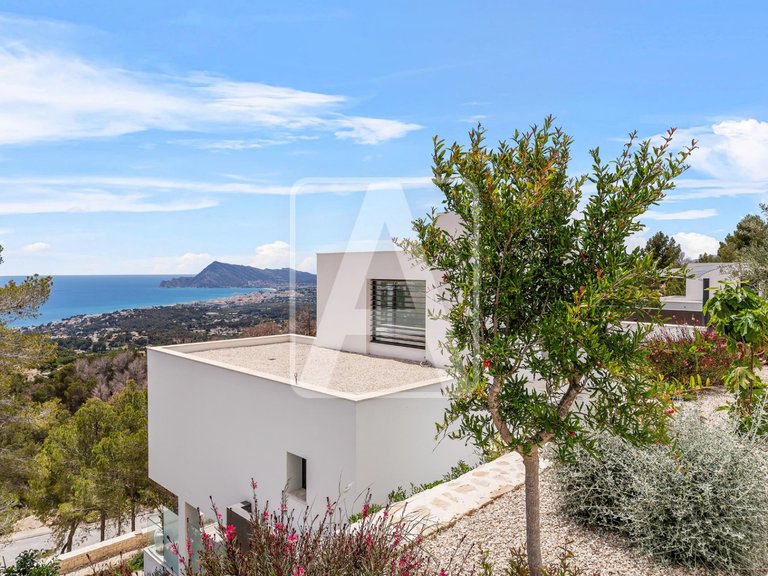 Villa for Sale in Altea, Alicante 30