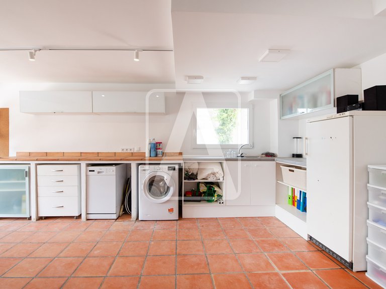 Villa for Sale in Calpe, Alicante 31