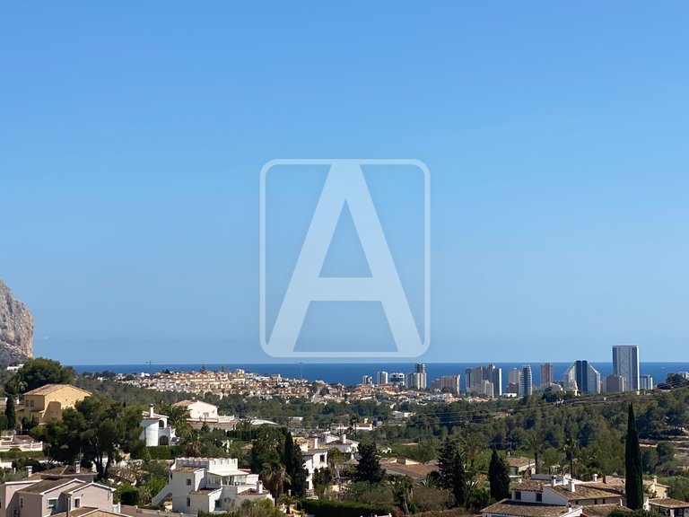 Villa for Sale in Calpe, Alicante 2