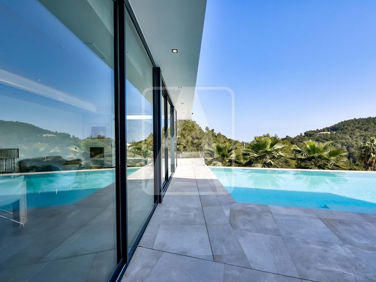 Villa for Sale in Jávea, Alicante 32