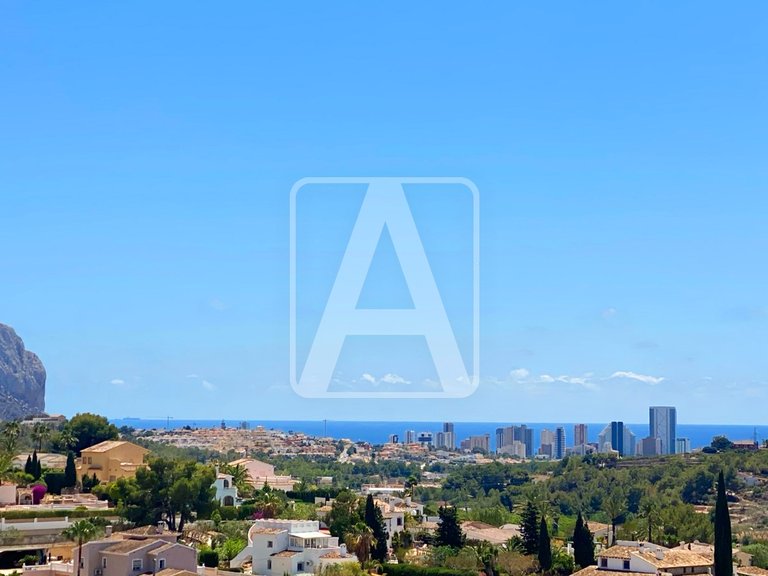 Villa for Sale in Calpe, Alicante 2